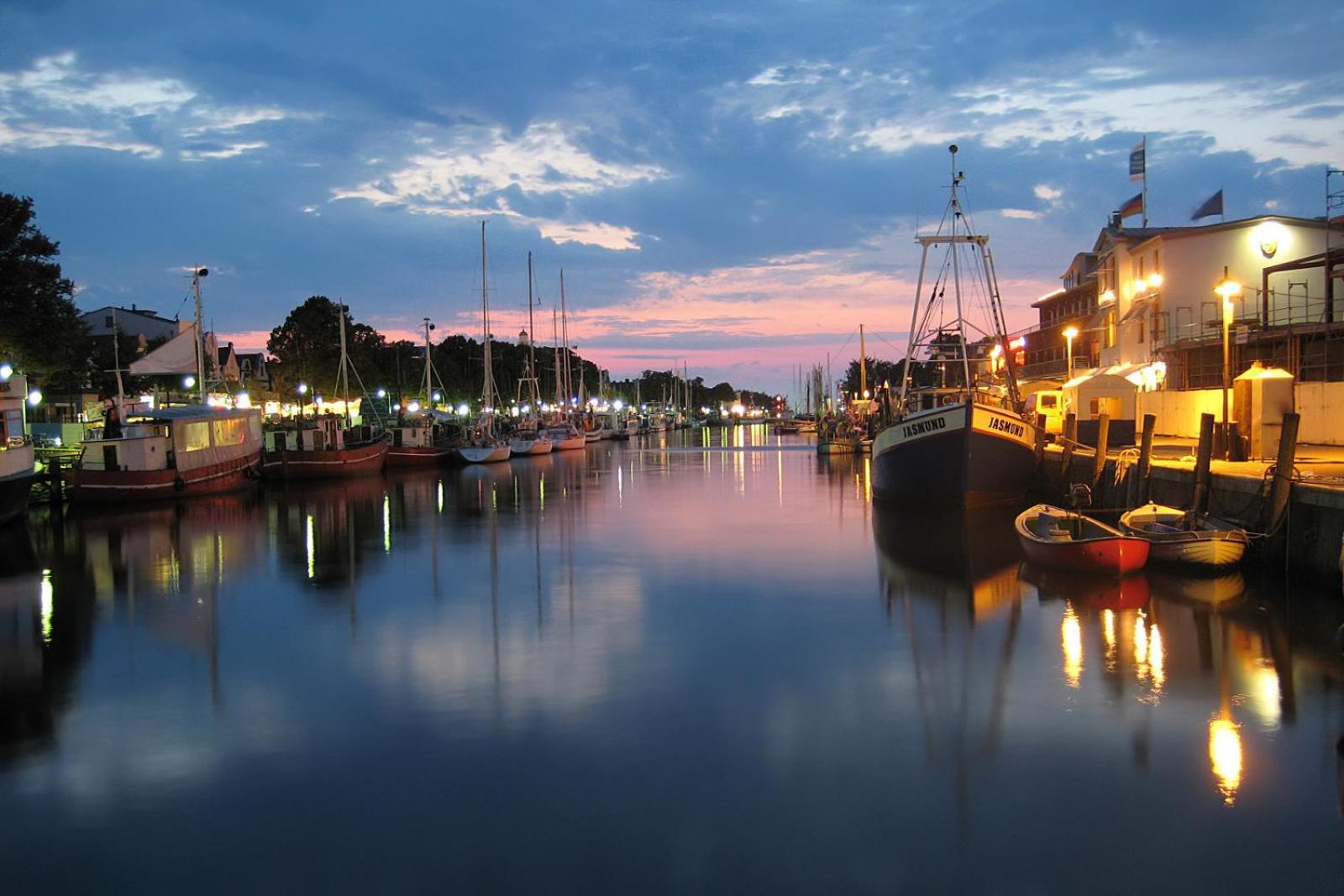 Captain Wotan Rostock Dış mekan fotoğraf